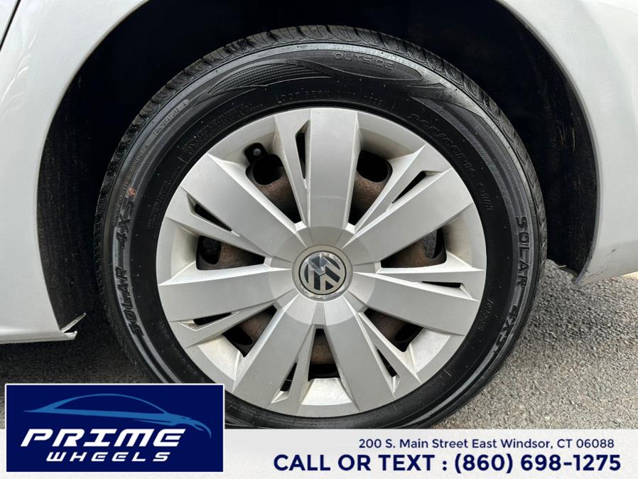 2013 Volkswagen Jetta Sedan 4dr Auto SE PZEV, available for sale in East Windsor, Connecticut | Prime Wheels. East Windsor, Connecticut 2013 Volkswagen Jetta Sedan 4dr Auto SE PZEV, available for sale in East Windsor, Connecticut | Prime Wheels. East Windsor, Connecticut