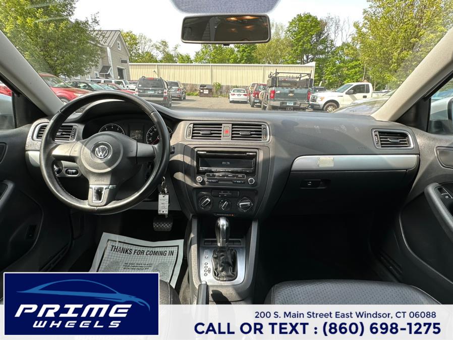 2013 Volkswagen Jetta Sedan 4dr Auto SE PZEV, available for sale in East Windsor, Connecticut | Prime Wheels. East Windsor, Connecticut 2013 Volkswagen Jetta Sedan 4dr Auto SE PZEV, available for sale in East Windsor, Connecticut | Prime Wheels. East Windsor, Connecticut
