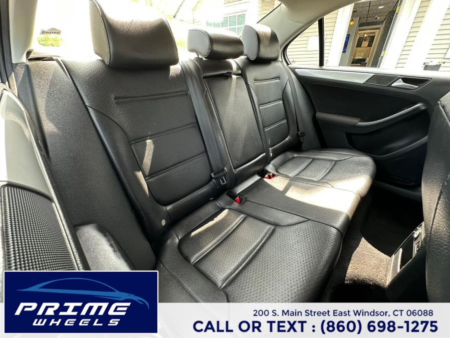 2013 Volkswagen Jetta Sedan 4dr Auto SE PZEV, available for sale in East Windsor, Connecticut | Prime Wheels. East Windsor, Connecticut 2013 Volkswagen Jetta Sedan 4dr Auto SE PZEV, available for sale in East Windsor, Connecticut | Prime Wheels. East Windsor, Connecticut