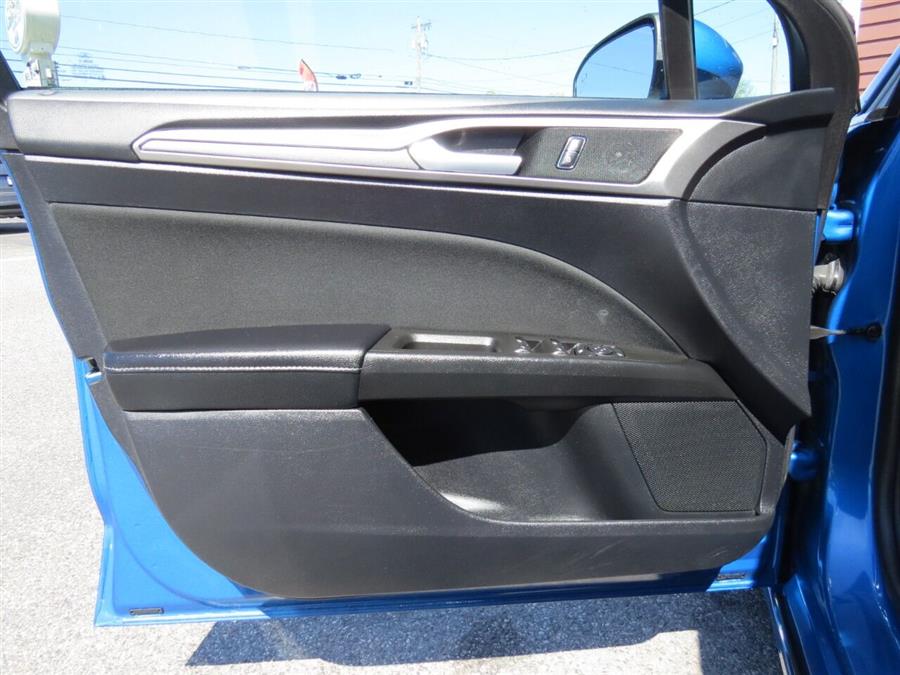2020 Ford Fusion SE AWD 4dr Sedan, available for sale in Auburn, Maine | Lake City Exports Inc. Auburn, Maine 2020 Ford Fusion SE AWD 4dr Sedan, available for sale in Auburn, Maine | Lake City Exports Inc. Auburn, Maine