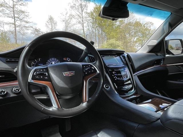 2018 Cadillac Escalade Esv Luxury, available for sale in Brookfield, Connecticut | Blasius Federal Road. Brookfield, Connecticut 2018 Cadillac Escalade Esv Luxury, available for sale in Brookfield, Connecticut | Blasius Federal Road. Brookfield, Connecticut