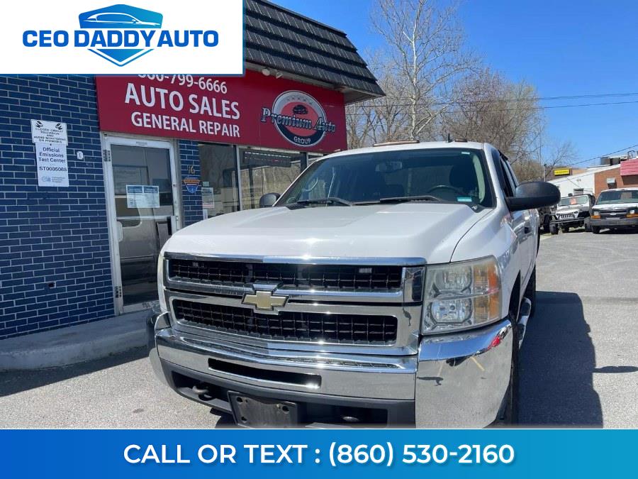 2009 Chevrolet Silverado 2500HD 4WD Ext Cab 143.5" LT, available for sale in Online only, Connecticut | CEO DADDY AUTO. Online only, Connecticut