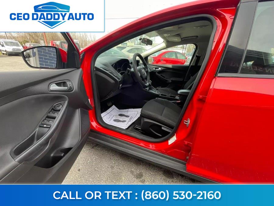 2017 Ford Focus SE Hatch, available for sale in Online only, Connecticut | CEO DADDY AUTO. Online only, Connecticut 2017 Ford Focus SE Hatch, available for sale in Online only, Connecticut | CEO DADDY AUTO. Online only, Connecticut