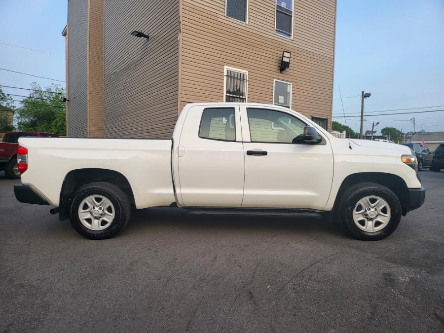 2018 Toyota Tundra 4WD SR5 Double Cab 6.5'' Bed 4.6L (Natl), available for sale in Irvington, New Jersey | Elis Motors Corp. Irvington, New Jersey 2018 Toyota Tundra 4WD SR5 Double Cab 6.5'' Bed 4.6L (Natl), available for sale in Irvington, New Jersey | Elis Motors Corp. Irvington, New Jersey