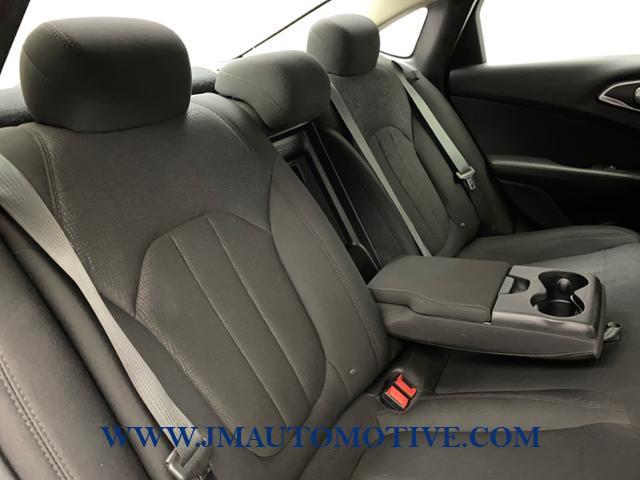 2015 Chrysler 200 4dr Sdn Limited FWD, available for sale in Naugatuck, Connecticut | J&M Automotive Sls&Svc LLC. Naugatuck, Connecticut 2015 Chrysler 200 4dr Sdn Limited FWD, available for sale in Naugatuck, Connecticut | J&M Automotive Sls&Svc LLC. Naugatuck, Connecticut