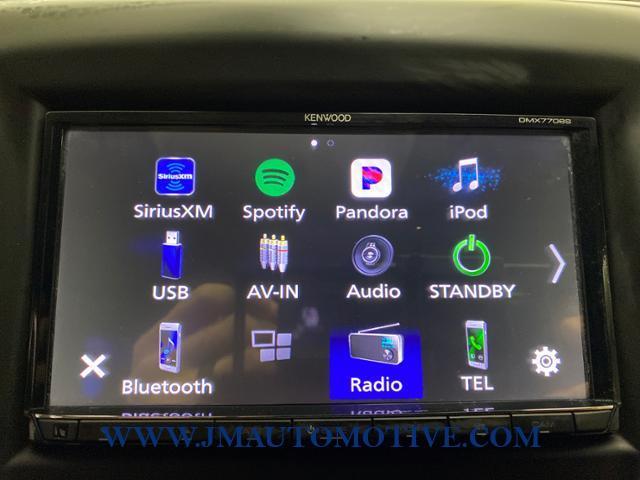 2015 Chrysler 200 4dr Sdn Limited FWD, available for sale in Naugatuck, Connecticut | J&M Automotive Sls&Svc LLC. Naugatuck, Connecticut 2015 Chrysler 200 4dr Sdn Limited FWD, available for sale in Naugatuck, Connecticut | J&M Automotive Sls&Svc LLC. Naugatuck, Connecticut