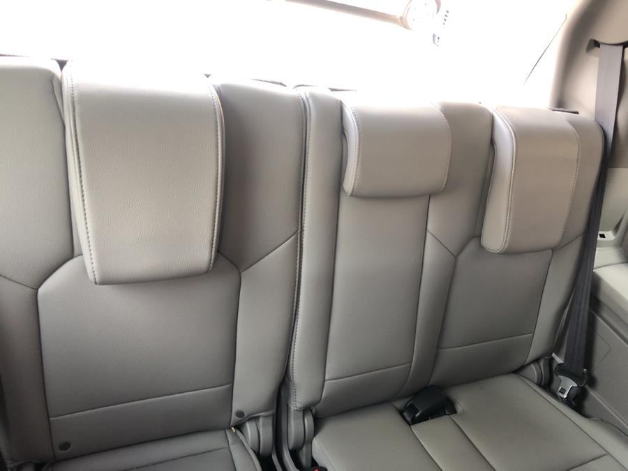 2015 Honda Pilot 4WD 4dr EX-L, available for sale in Waterbury, Connecticut | National Auto Brokers, Inc.. Waterbury, Connecticut 2015 Honda Pilot 4WD 4dr EX-L, available for sale in Waterbury, Connecticut | National Auto Brokers, Inc.. Waterbury, Connecticut