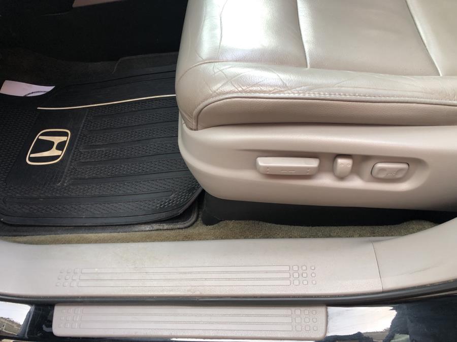 2015 Honda Pilot 4WD 4dr EX-L, available for sale in Waterbury, Connecticut | National Auto Brokers, Inc.. Waterbury, Connecticut 2015 Honda Pilot 4WD 4dr EX-L, available for sale in Waterbury, Connecticut | National Auto Brokers, Inc.. Waterbury, Connecticut
