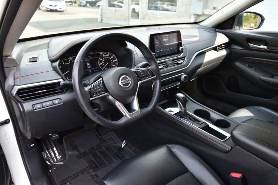 2021 Nissan Altima 2.5 SR Sedan, available for sale in Waterbury, Connecticut | Highline Car Connection. Waterbury, Connecticut 2021 Nissan Altima 2.5 SR Sedan, available for sale in Waterbury, Connecticut | Highline Car Connection. Waterbury, Connecticut