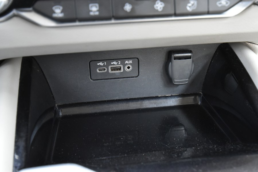 2020 Nissan Altima 2.5 SL Sedan, available for sale in Waterbury, Connecticut | Highline Car Connection. Waterbury, Connecticut 2020 Nissan Altima 2.5 SL Sedan, available for sale in Waterbury, Connecticut | Highline Car Connection. Waterbury, Connecticut