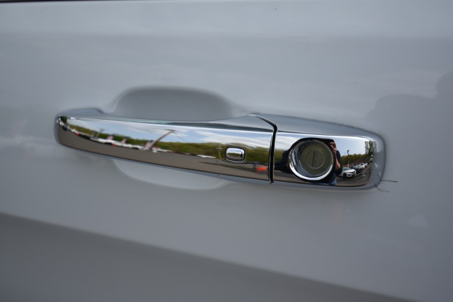 2018 Jeep Grand Cherokee Limited 4x4, available for sale in Waterbury, Connecticut | Highline Car Connection. Waterbury, Connecticut 2018 Jeep Grand Cherokee Limited 4x4, available for sale in Waterbury, Connecticut | Highline Car Connection. Waterbury, Connecticut
