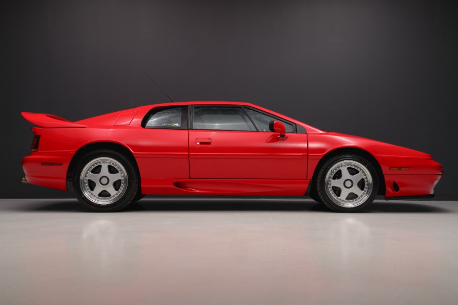 1995 Lotus Esprit 2.2 Turbo, available for sale in North Salem, New York | Meccanic Shop North Inc. North Salem, New York 1995 Lotus Esprit 2.2 Turbo, available for sale in North Salem, New York | Meccanic Shop North Inc. North Salem, New York