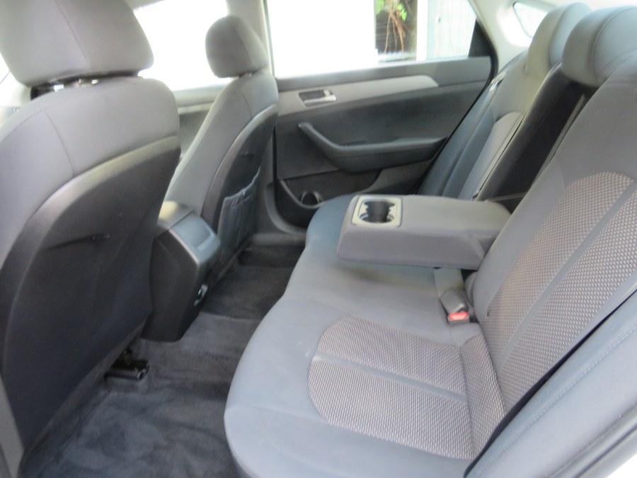 2018 Hyundai Sonata SE 2.4L, available for sale in Middle Village, New York | Road Masters II INC. Middle Village, New York 2018 Hyundai Sonata SE 2.4L, available for sale in Middle Village, New York | Road Masters II INC. Middle Village, New York