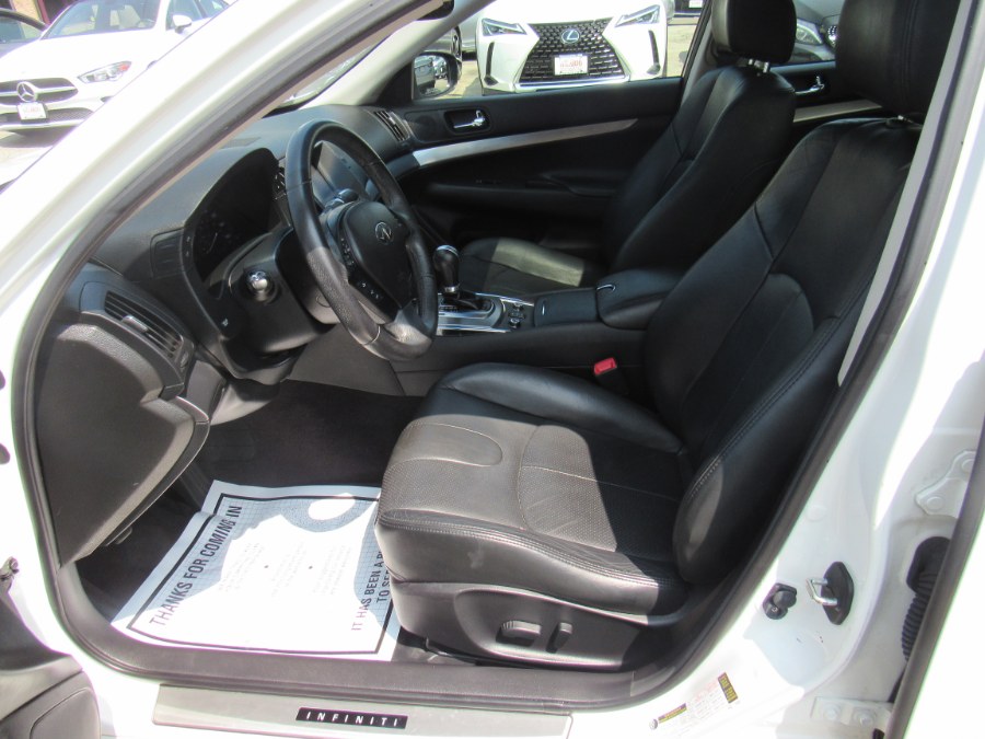 2015 INFINITI Q40 Base, available for sale in Worcester, Massachusetts | Hilario's Auto Sales Inc.. Worcester, Massachusetts 2015 INFINITI Q40 Base, available for sale in Worcester, Massachusetts | Hilario's Auto Sales Inc.. Worcester, Massachusetts