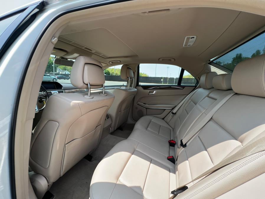 2014 Mercedes-Benz E-Class 4dr Sdn E 350 Luxury 4MATIC, available for sale in Waterbury, Connecticut | Platinum Auto Care. Waterbury, Connecticut 2014 Mercedes-Benz E-Class 4dr Sdn E 350 Luxury 4MATIC, available for sale in Waterbury, Connecticut | Platinum Auto Care. Waterbury, Connecticut