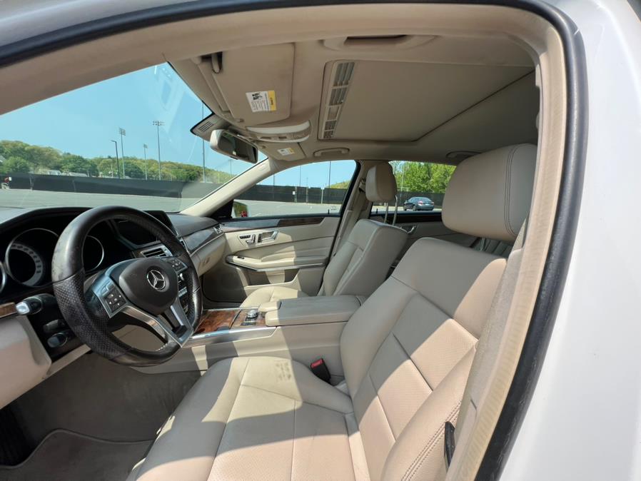2014 Mercedes-Benz E-Class 4dr Sdn E 350 Luxury 4MATIC, available for sale in Waterbury, Connecticut | Platinum Auto Care. Waterbury, Connecticut 2014 Mercedes-Benz E-Class 4dr Sdn E 350 Luxury 4MATIC, available for sale in Waterbury, Connecticut | Platinum Auto Care. Waterbury, Connecticut