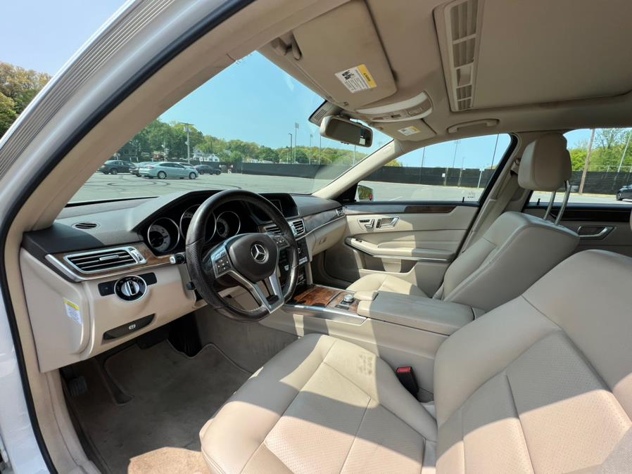 2014 Mercedes-Benz E-Class 4dr Sdn E 350 Luxury 4MATIC, available for sale in Waterbury, Connecticut | Platinum Auto Care. Waterbury, Connecticut 2014 Mercedes-Benz E-Class 4dr Sdn E 350 Luxury 4MATIC, available for sale in Waterbury, Connecticut | Platinum Auto Care. Waterbury, Connecticut