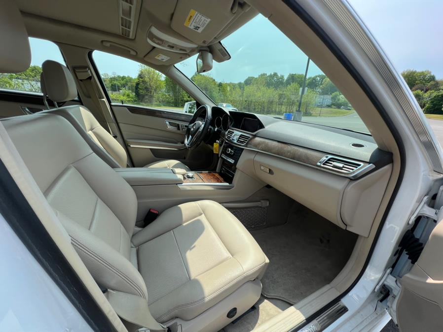 2014 Mercedes-Benz E-Class 4dr Sdn E 350 Luxury 4MATIC, available for sale in Waterbury, Connecticut | Platinum Auto Care. Waterbury, Connecticut 2014 Mercedes-Benz E-Class 4dr Sdn E 350 Luxury 4MATIC, available for sale in Waterbury, Connecticut | Platinum Auto Care. Waterbury, Connecticut