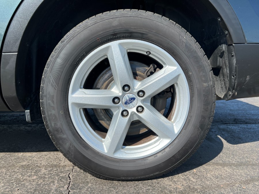 2016 Ford Explorer 4WD 4dr XLT, available for sale in Ortonville, Michigan | Marsh Auto Sales LLC. Ortonville, Michigan 2016 Ford Explorer 4WD 4dr XLT, available for sale in Ortonville, Michigan | Marsh Auto Sales LLC. Ortonville, Michigan
