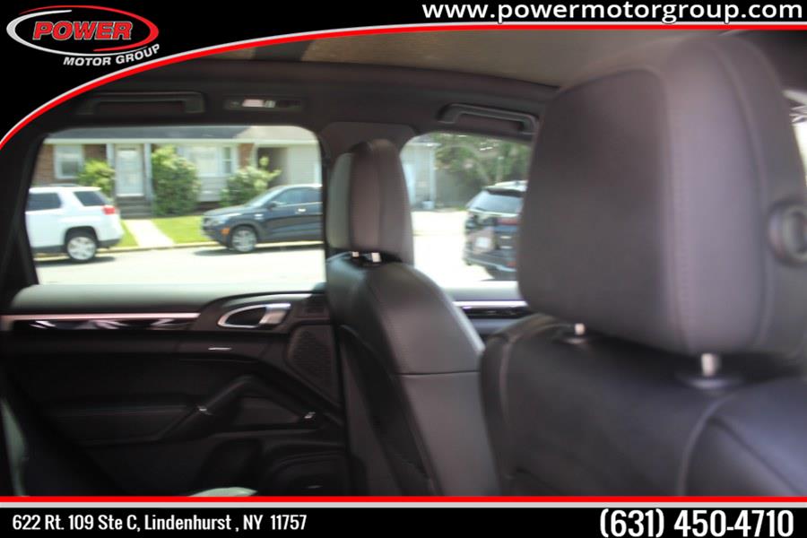 2014 Porsche Cayenne AWD 4dr Tiptronic, available for sale in Lindenhurst, New York | Power Motor Group. Lindenhurst, New York 2014 Porsche Cayenne AWD 4dr Tiptronic, available for sale in Lindenhurst, New York | Power Motor Group. Lindenhurst, New York