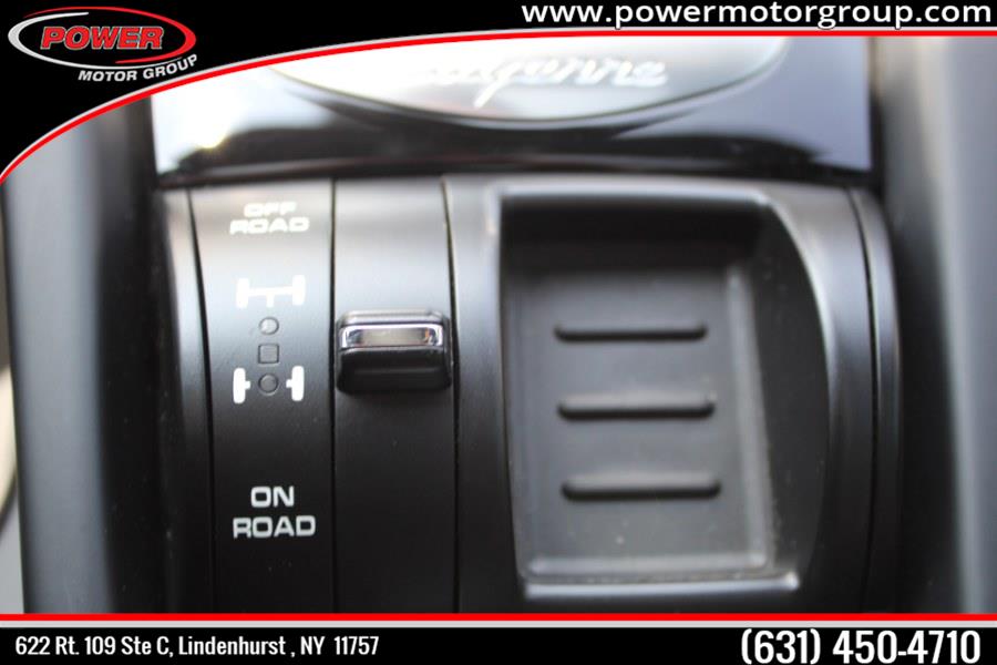 2014 Porsche Cayenne AWD 4dr Tiptronic, available for sale in Lindenhurst, New York | Power Motor Group. Lindenhurst, New York 2014 Porsche Cayenne AWD 4dr Tiptronic, available for sale in Lindenhurst, New York | Power Motor Group. Lindenhurst, New York