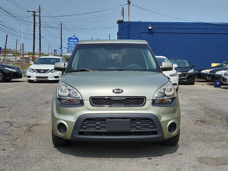 2013 Kia Soul 5dr Wgn Auto Base, available for sale in Temple Hills, Maryland | Temple Hills Used Car. Temple Hills, Maryland 2013 Kia Soul 5dr Wgn Auto Base, available for sale in Temple Hills, Maryland | Temple Hills Used Car. Temple Hills, Maryland