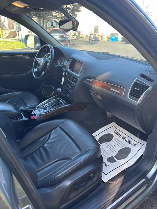2011 Audi Q5 quattro 4dr 3.2L Premium Plus, available for sale in Revere, Massachusetts | Wonderland Auto. Revere, Massachusetts 2011 Audi Q5 quattro 4dr 3.2L Premium Plus, available for sale in Revere, Massachusetts | Wonderland Auto. Revere, Massachusetts