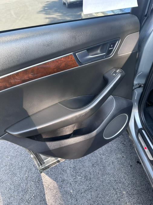 2011 Audi Q5 quattro 4dr 3.2L Premium Plus, available for sale in Revere, Massachusetts | Wonderland Auto. Revere, Massachusetts 2011 Audi Q5 quattro 4dr 3.2L Premium Plus, available for sale in Revere, Massachusetts | Wonderland Auto. Revere, Massachusetts
