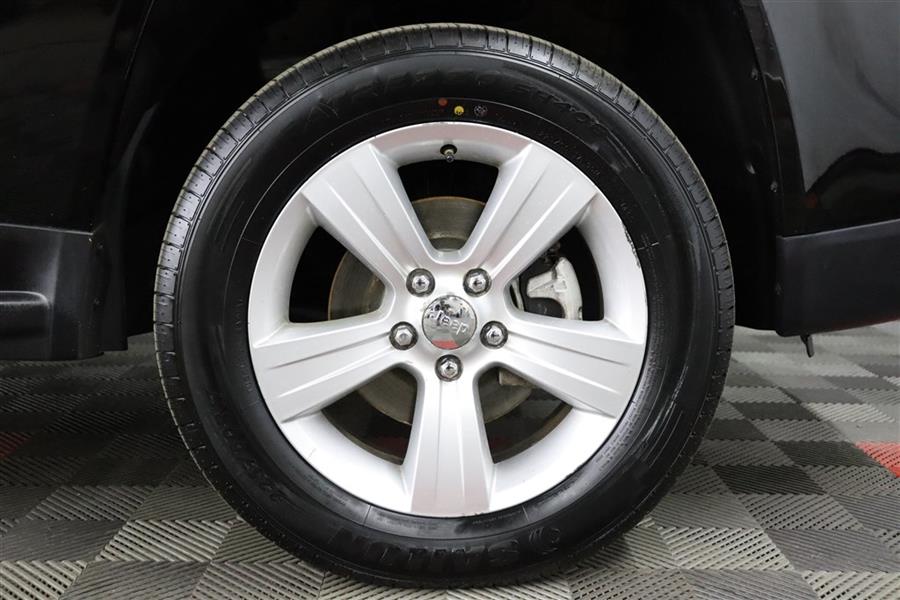 2015 Jeep Compass SPORT, available for sale in Paterson, New Jersey | Fast Track Motors. Paterson, New Jersey 2015 Jeep Compass SPORT, available for sale in Paterson, New Jersey | Fast Track Motors. Paterson, New Jersey