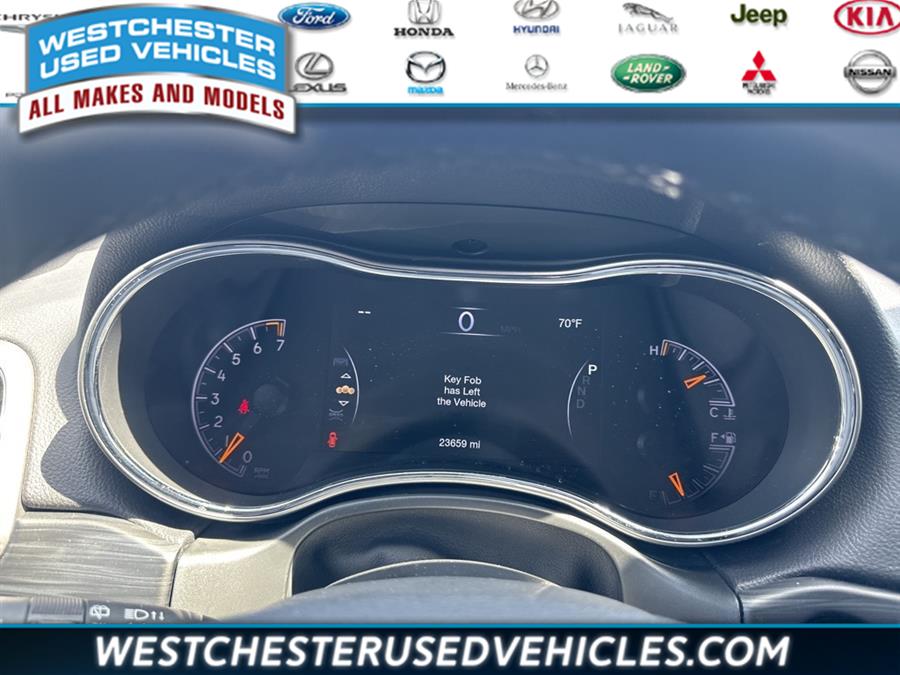 2020 Jeep Grand Cherokee Laredo E, available for sale in White Plains, New York | Westchester Used Vehicles. White Plains, New York 2020 Jeep Grand Cherokee Laredo E, available for sale in White Plains, New York | Westchester Used Vehicles. White Plains, New York