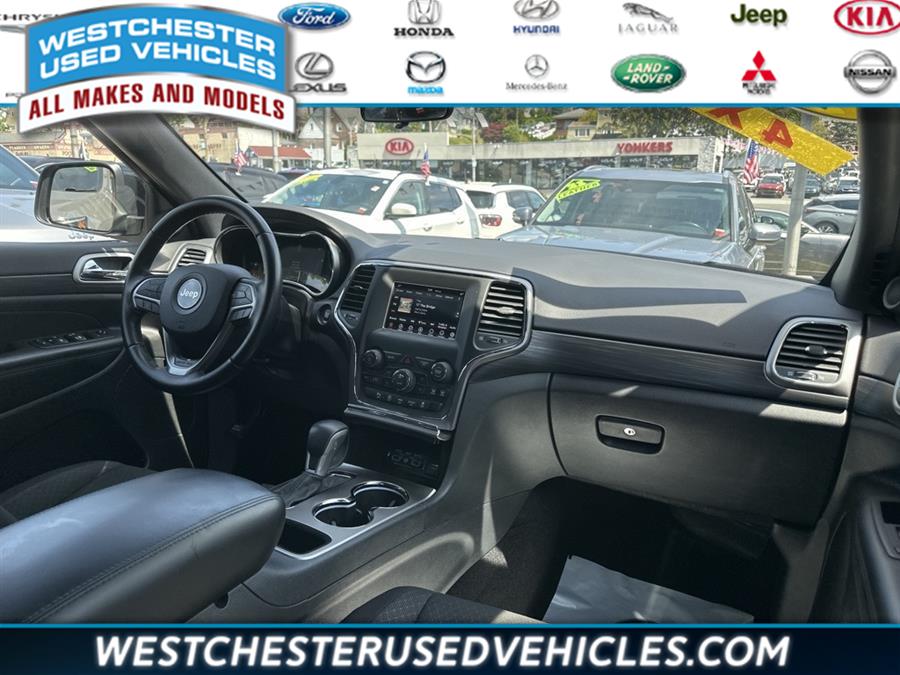 2020 Jeep Grand Cherokee Laredo E, available for sale in White Plains, New York | Westchester Used Vehicles. White Plains, New York 2020 Jeep Grand Cherokee Laredo E, available for sale in White Plains, New York | Westchester Used Vehicles. White Plains, New York