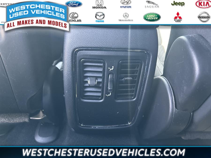 2020 Jeep Grand Cherokee Laredo E, available for sale in White Plains, New York | Westchester Used Vehicles. White Plains, New York 2020 Jeep Grand Cherokee Laredo E, available for sale in White Plains, New York | Westchester Used Vehicles. White Plains, New York