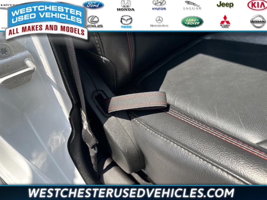 2019 Jeep Wrangler Unlimited Rubicon, available for sale in White Plains, New York | Westchester Used Vehicles. White Plains, New York 2019 Jeep Wrangler Unlimited Rubicon, available for sale in White Plains, New York | Westchester Used Vehicles. White Plains, New York