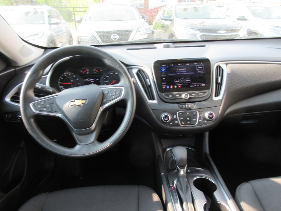 2022 Chevrolet Malibu 4dr Sdn LT, available for sale in Linden, New Jersey | Route 27 Auto Mall. Linden, New Jersey 2022 Chevrolet Malibu 4dr Sdn LT, available for sale in Linden, New Jersey | Route 27 Auto Mall. Linden, New Jersey