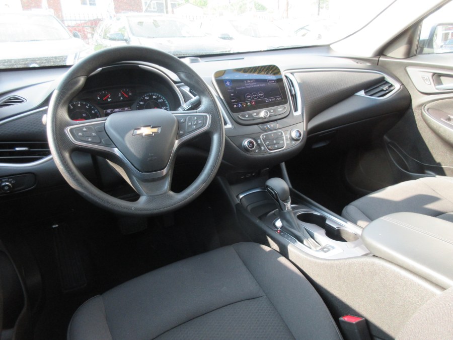 2022 Chevrolet Malibu 4dr Sdn LT, available for sale in Linden, New Jersey | Route 27 Auto Mall. Linden, New Jersey 2022 Chevrolet Malibu 4dr Sdn LT, available for sale in Linden, New Jersey | Route 27 Auto Mall. Linden, New Jersey
