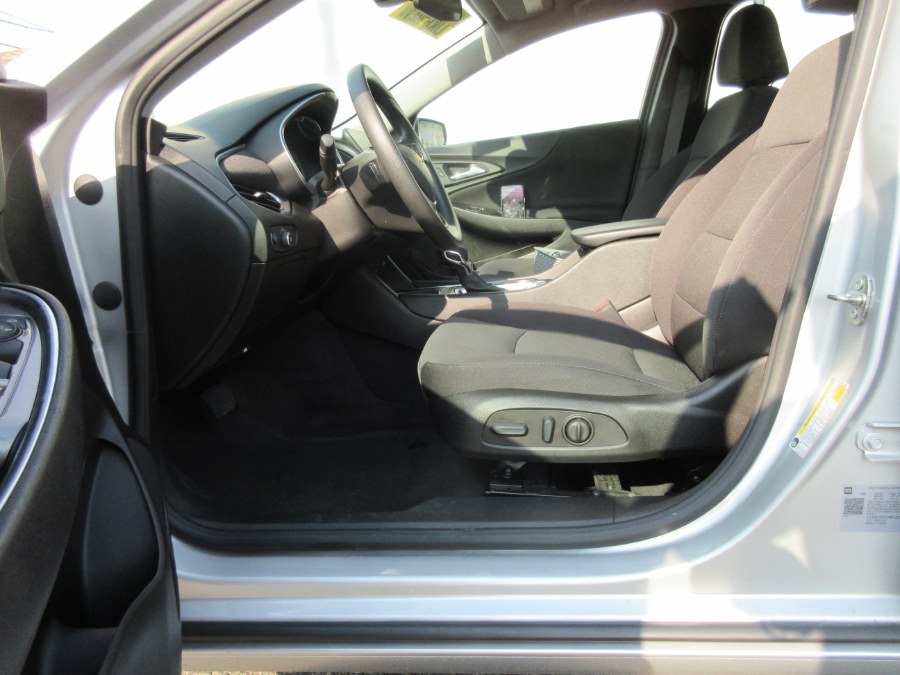 2022 Chevrolet Malibu 4dr Sdn LT, available for sale in Linden, New Jersey | Route 27 Auto Mall. Linden, New Jersey 2022 Chevrolet Malibu 4dr Sdn LT, available for sale in Linden, New Jersey | Route 27 Auto Mall. Linden, New Jersey