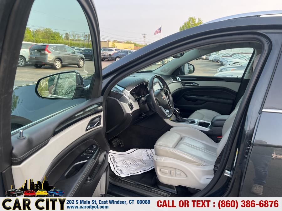 2016 Cadillac SRX AWD 4dr Luxury Collection, available for sale in East Windsor, Connecticut | Car City LLC. East Windsor, Connecticut 2016 Cadillac SRX AWD 4dr Luxury Collection, available for sale in East Windsor, Connecticut | Car City LLC. East Windsor, Connecticut