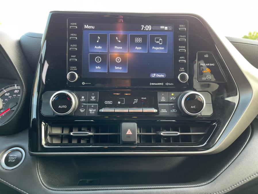 2020 Toyota Highlander LE AWD (Natl), available for sale in Irvington , New Jersey | Auto Haus of Irvington Corp. Irvington , New Jersey 2020 Toyota Highlander LE AWD (Natl), available for sale in Irvington , New Jersey | Auto Haus of Irvington Corp. Irvington , New Jersey