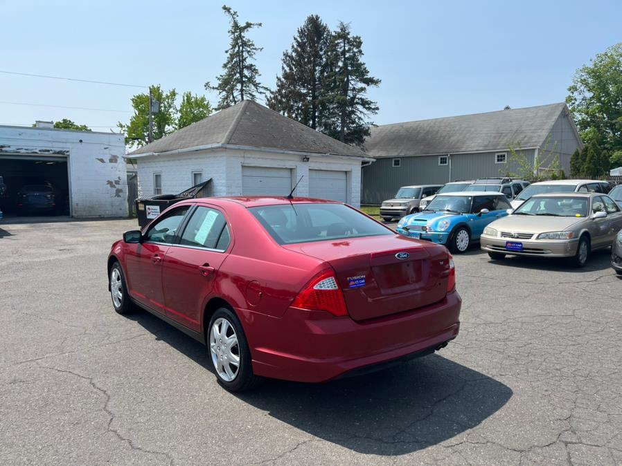 2010 Ford Fusion 4dr Sdn SE FWD, available for sale in East Windsor, Connecticut | CT Car Co LLC. East Windsor, Connecticut 2010 Ford Fusion 4dr Sdn SE FWD, available for sale in East Windsor, Connecticut | CT Car Co LLC. East Windsor, Connecticut