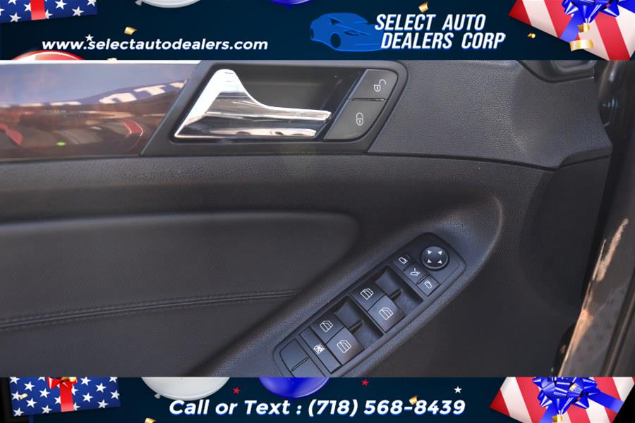 2011 Mercedes-Benz M-Class 4MATIC 4dr ML350, available for sale in Brooklyn, New York | Select Auto Dealers Corp. Brooklyn, New York 2011 Mercedes-Benz M-Class 4MATIC 4dr ML350, available for sale in Brooklyn, New York | Select Auto Dealers Corp. Brooklyn, New York