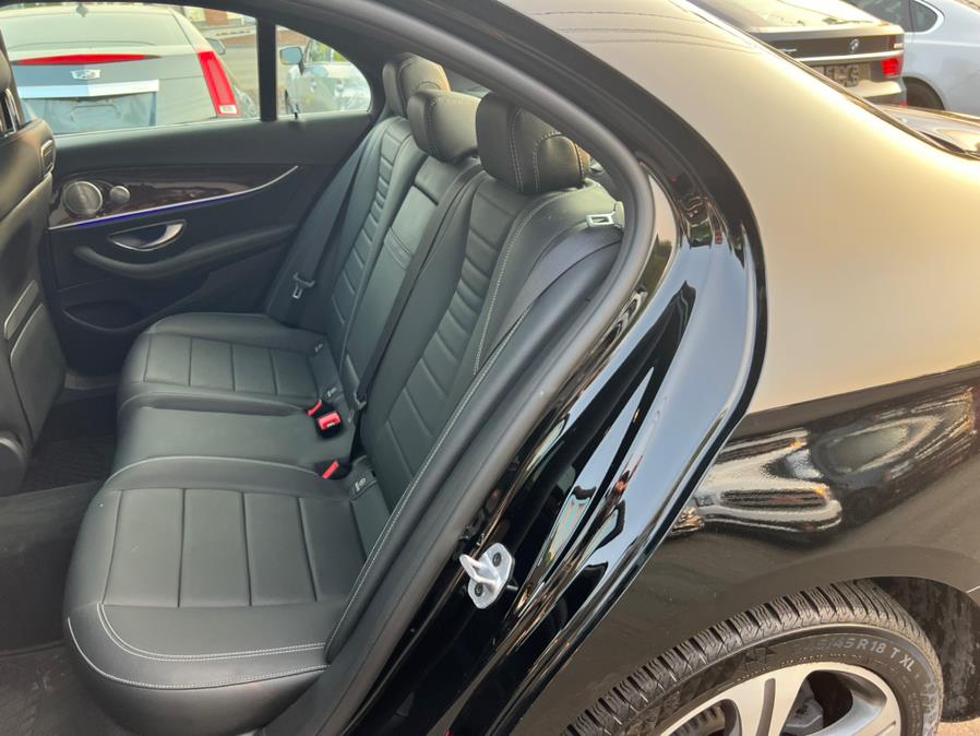 2019 Mercedes-Benz E-Class E 300 4MATIC Sedan, available for sale in Canton, Connecticut | Lava Motors 2 Inc. Canton, Connecticut 2019 Mercedes-Benz E-Class E 300 4MATIC Sedan, available for sale in Canton, Connecticut | Lava Motors 2 Inc. Canton, Connecticut