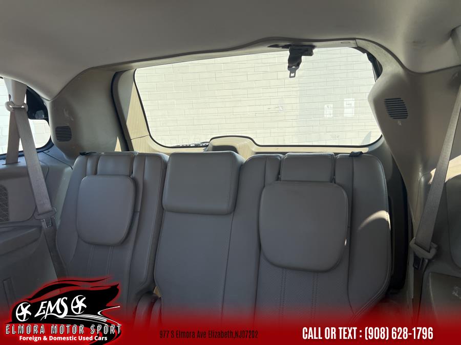2011 Chrysler Town & Country 4dr Wgn Touring-L, available for sale in Elizabeth, New Jersey | Elmora Motor Sports. Elizabeth, New Jersey 2011 Chrysler Town & Country 4dr Wgn Touring-L, available for sale in Elizabeth, New Jersey | Elmora Motor Sports. Elizabeth, New Jersey