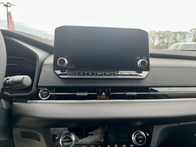 2023 Mitsubishi Outlander Phev SE, available for sale in Great Neck, New York | Camy Cars. Great Neck, New York 2023 Mitsubishi Outlander Phev SE, available for sale in Great Neck, New York | Camy Cars. Great Neck, New York