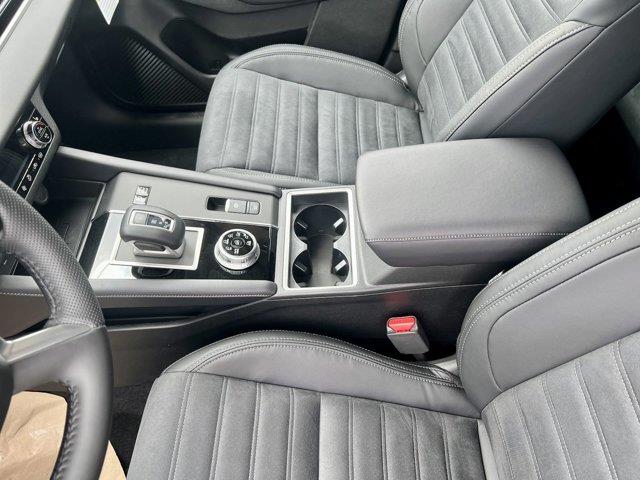 2023 Mitsubishi Outlander Phev SE, available for sale in Great Neck, New York | Camy Cars. Great Neck, New York 2023 Mitsubishi Outlander Phev SE, available for sale in Great Neck, New York | Camy Cars. Great Neck, New York