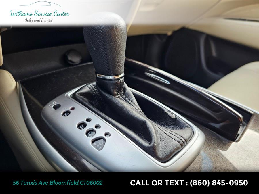 2015 INFINITI QX60 AWD 4dr, available for sale in Bloomfield, Connecticut | Williams Service Center. Bloomfield, Connecticut 2015 INFINITI QX60 AWD 4dr, available for sale in Bloomfield, Connecticut | Williams Service Center. Bloomfield, Connecticut