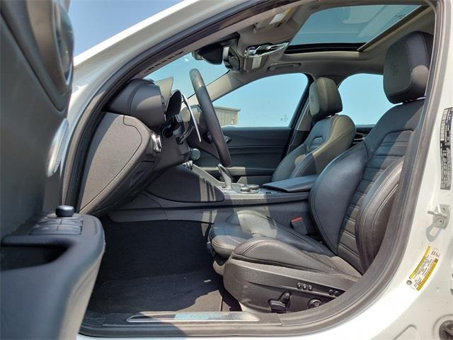 2019 Alfa Romeo Giulia Ti Sport, available for sale in Stratford, Connecticut | Wiz Leasing Inc. Stratford, Connecticut 2019 Alfa Romeo Giulia Ti Sport, available for sale in Stratford, Connecticut | Wiz Leasing Inc. Stratford, Connecticut
