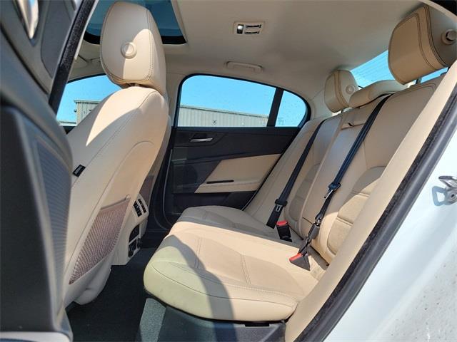 2017 Jaguar Xe 35t Prestige, available for sale in Stratford, Connecticut | Wiz Leasing Inc. Stratford, Connecticut 2017 Jaguar Xe 35t Prestige, available for sale in Stratford, Connecticut | Wiz Leasing Inc. Stratford, Connecticut