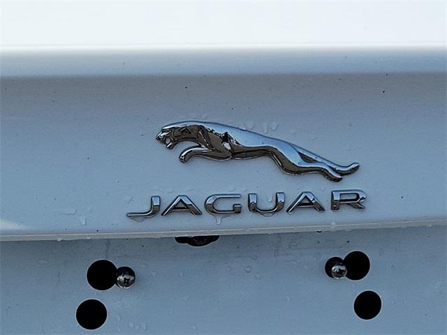 2017 Jaguar Xe 35t Prestige, available for sale in Stratford, Connecticut | Wiz Leasing Inc. Stratford, Connecticut 2017 Jaguar Xe 35t Prestige, available for sale in Stratford, Connecticut | Wiz Leasing Inc. Stratford, Connecticut