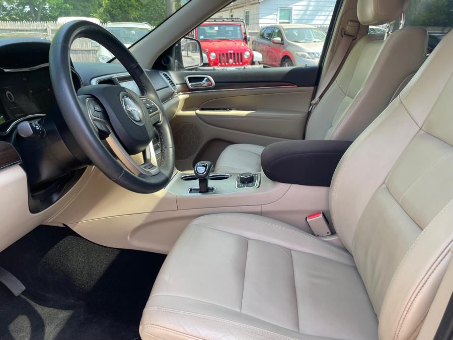 2014 Jeep Grand Cherokee 4WD 4dr Limited, available for sale in Agawam, Massachusetts | Malkoon Motors. Agawam, Massachusetts 2014 Jeep Grand Cherokee 4WD 4dr Limited, available for sale in Agawam, Massachusetts | Malkoon Motors. Agawam, Massachusetts