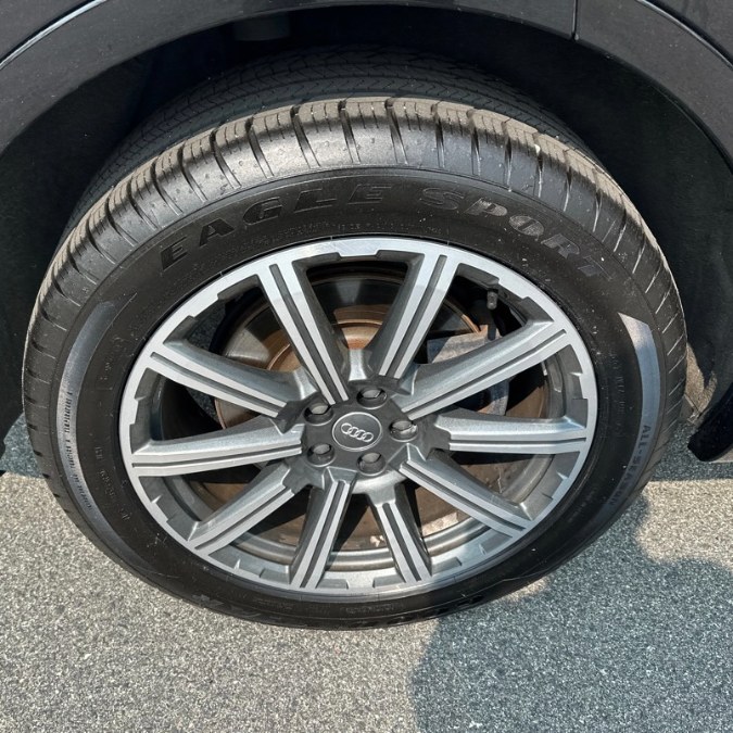 2017 Audi Q7 3.0 TFSI Premium Plus, available for sale in Manchester, New Hampshire | Second Street Auto Sales Inc. Manchester, New Hampshire 2017 Audi Q7 3.0 TFSI Premium Plus, available for sale in Manchester, New Hampshire | Second Street Auto Sales Inc. Manchester, New Hampshire
